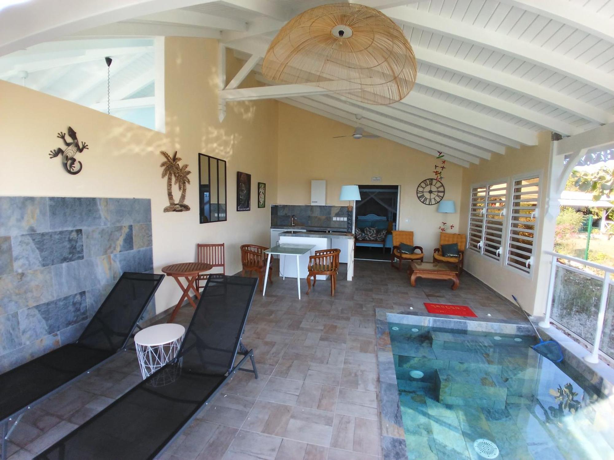 Aux Colibris Amoureux : Loft De Standing Avec Vue Mer Grand-Bourg  Exterior foto